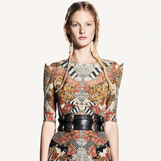 Experience the Alexander McQueen Spring/Summer 2011 Lookbook