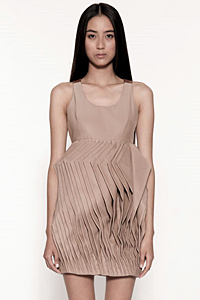 Mastering the Elegance of Minimalism: MASC Spring/Summer 2012 Womenswear
