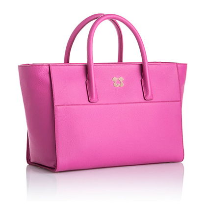 

Tweet 







Think Pink with the Barclay Tote! 