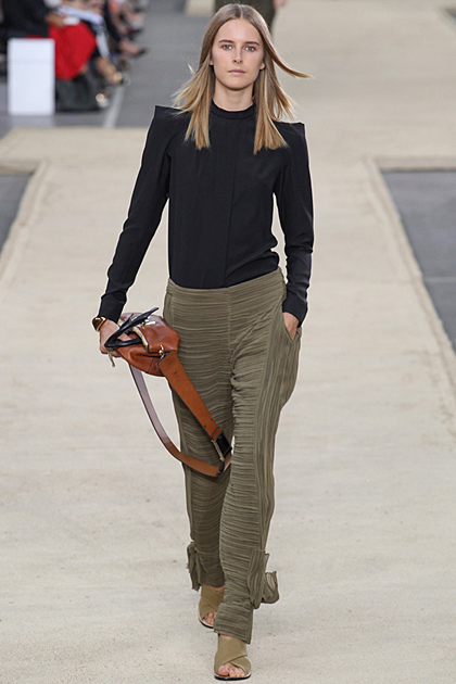 Paris Fashion Week Spring/Summer 2014 Coverage: Chloé