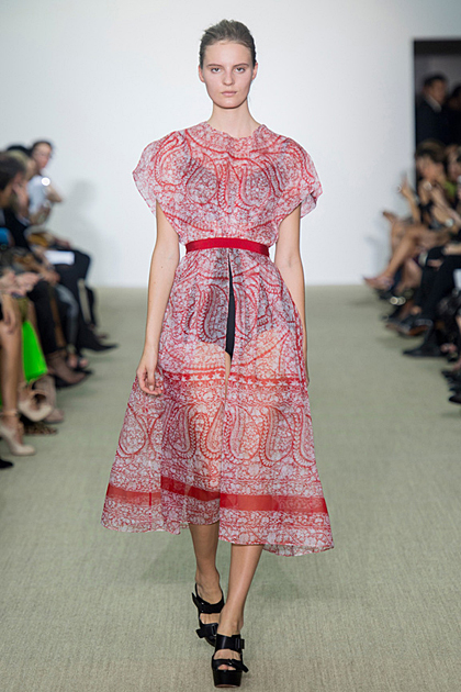 Paris Fashion Week Spring/Summer 2014 Coverage: Giambattista Valli