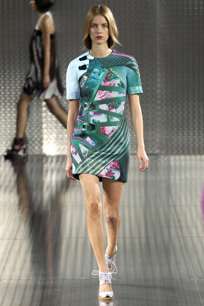 London Fashion Week Spring/Summer 2014 Coverage: Mary Katrantzou 