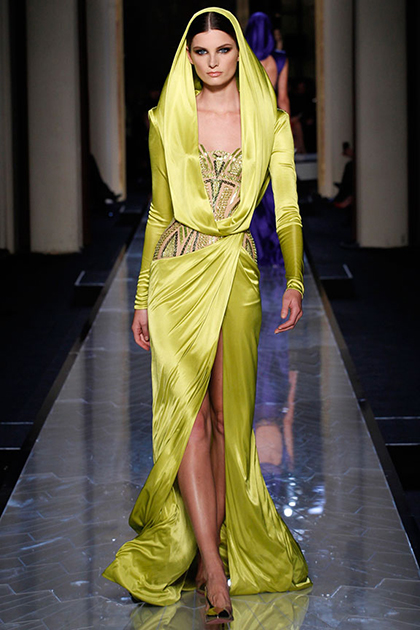 Haute Couture Spring/Summer 2014: Atelier Versace | By Alexandra SUHNER ...