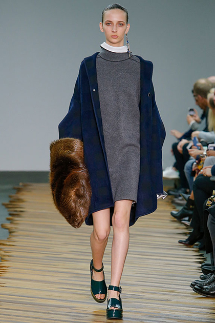 Paris Fashion Week Fall 2014: Celine