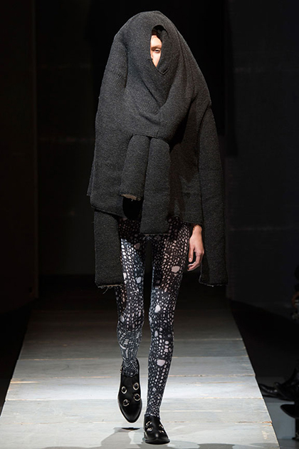 Paris Fashion Week Fall 2014: Comme des Garcons 