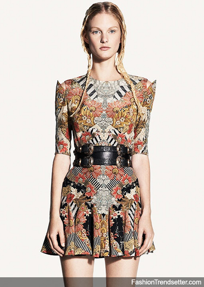 Experience the Alexander McQueen Spring/Summer 2011 Lookbook