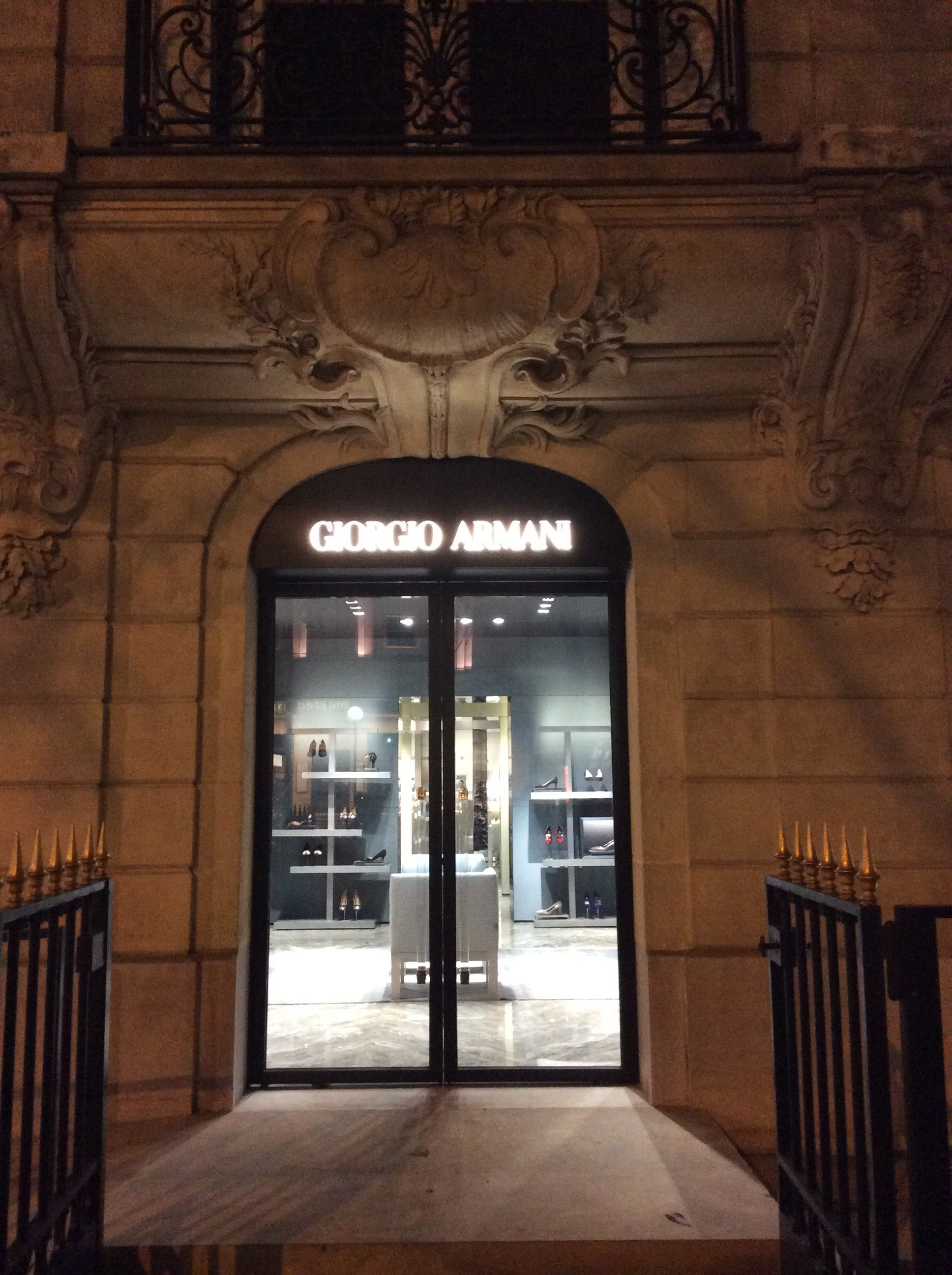 Avenue Montaigne Paris Fashion Windows - Giorgio Armani