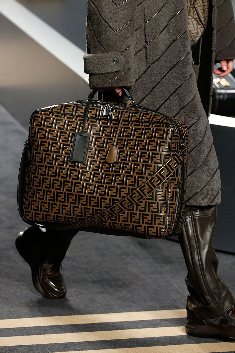 Fendi Purses 2022 Calendar | semashow.com