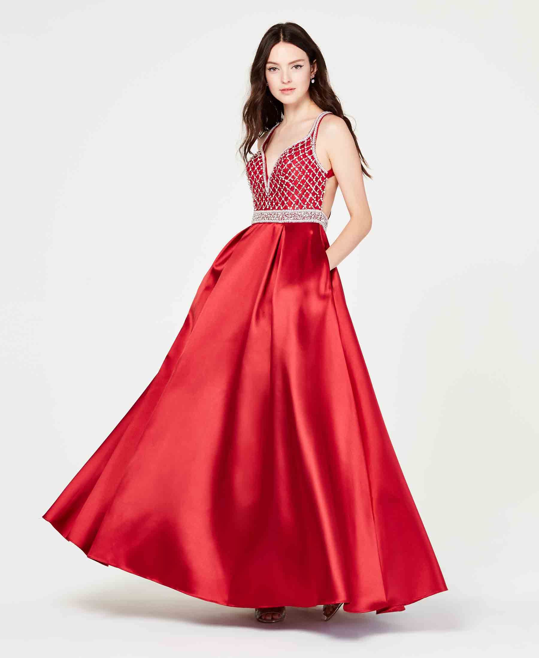 Perfect Your Prom Style at Macy's ...