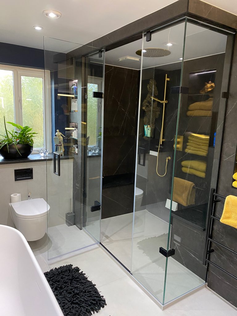 Matki Eauzone Plus Bespoke Shower and Steam Room Matt Black