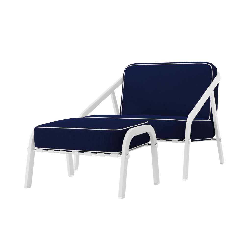 Chaise Longue | Ribbon Chaise for a relaxed summer vacation.