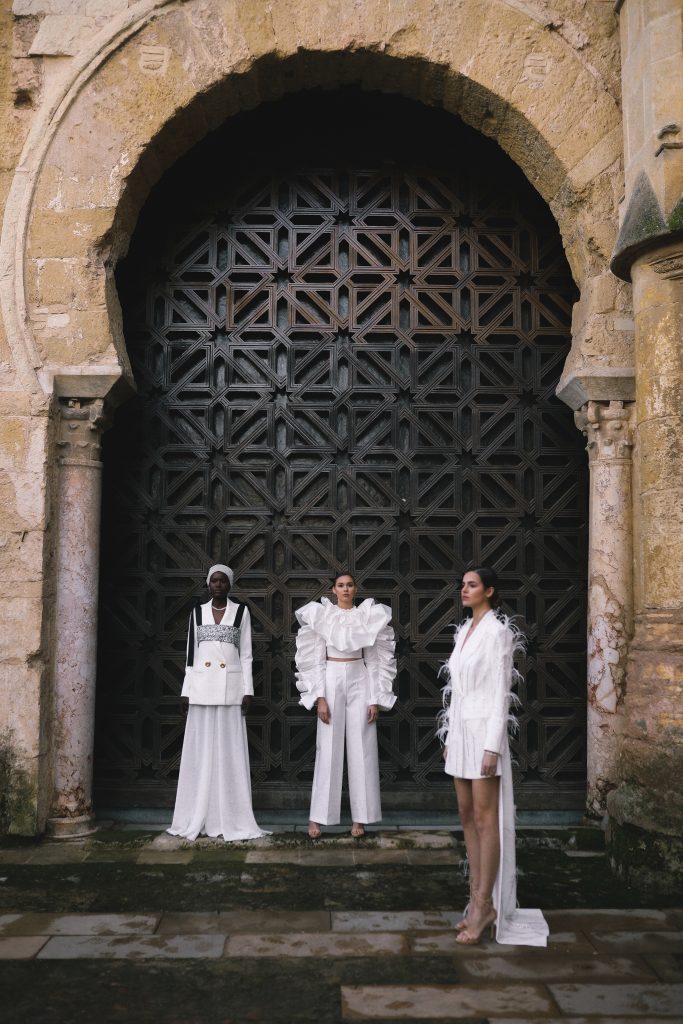 Juana Martín presented her SS21 collection « Cordoba, Heritage of Fashion » on January 27th during Paris Couture Fashion Week, inspired by the four places in Cordoba designated as World Heritage Sites by UNESCO.