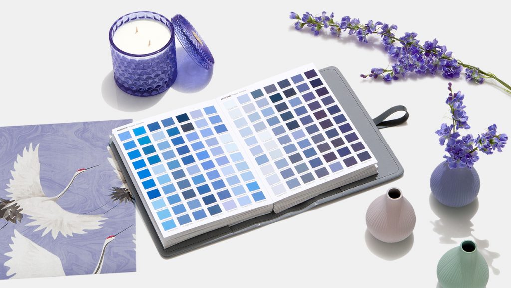 Pantone Fashion Home + Interiors (FHI) Paper Traveler.