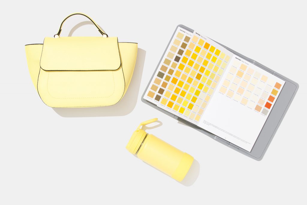 Pantone Fashion Home + Interiors (FHI) Paper Traveler.