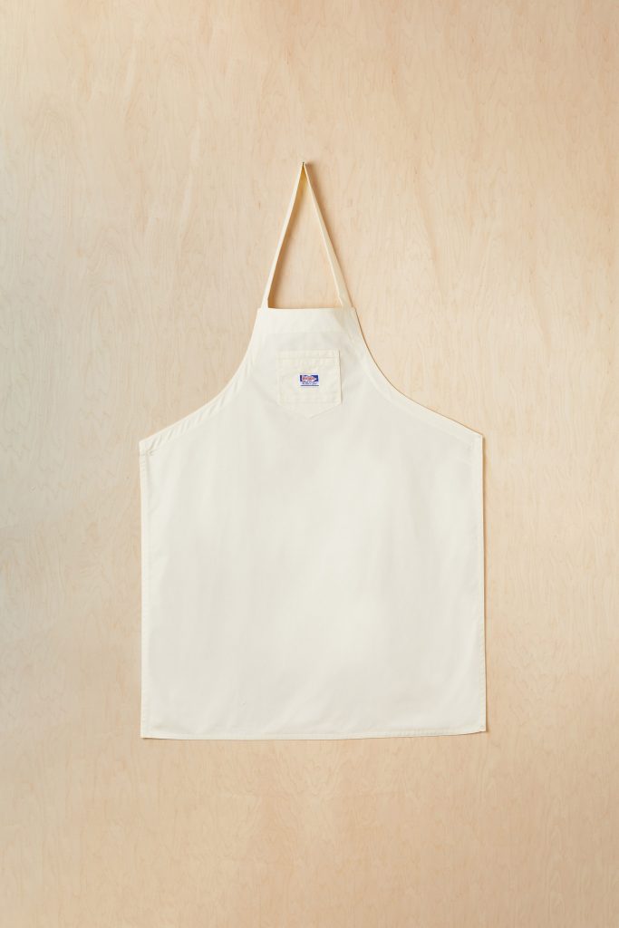 Rosa Rugosa Close Apron