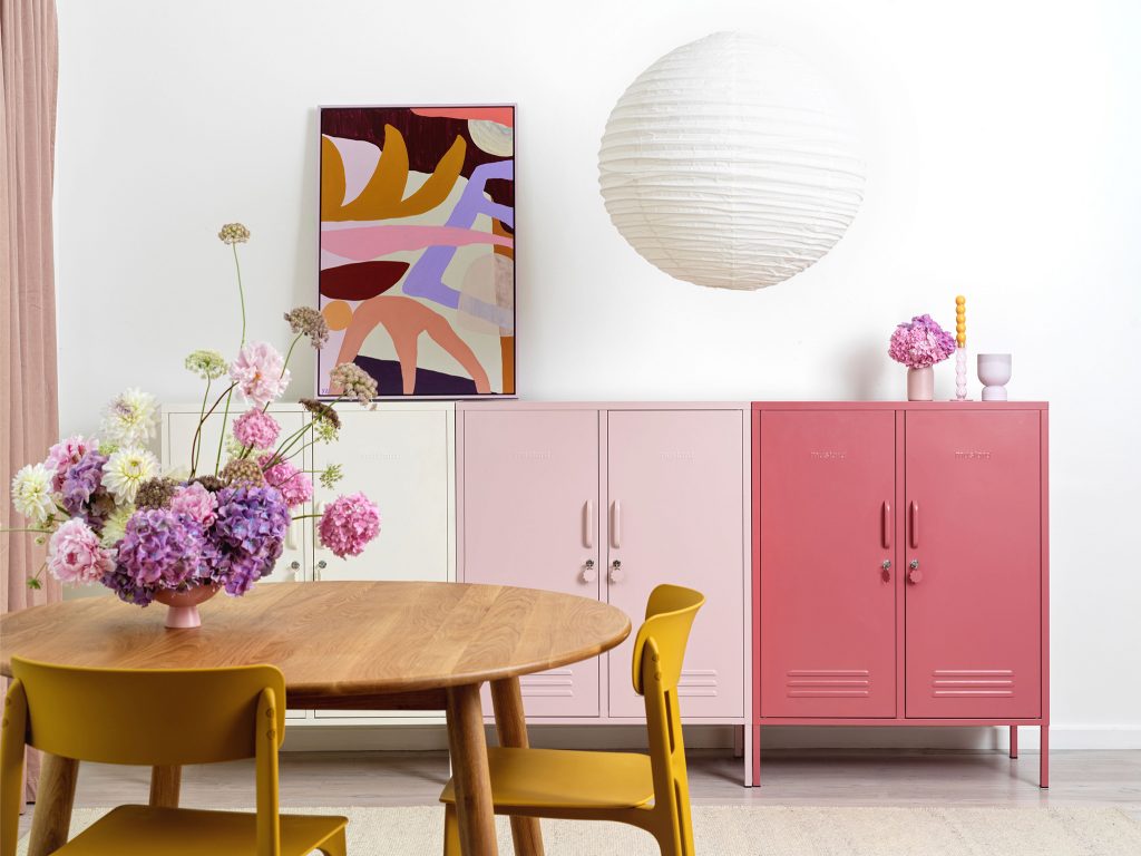 Mustard Made Tones of pink - white, blush, berry - The Midi Locker