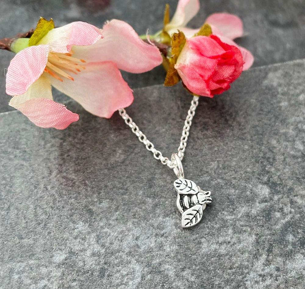 Small Silver Bee Pendant

This bee pendant is super cute and perfect for summer! Handmade individually in fine silver clay with a sterling silver 18 inch chain.