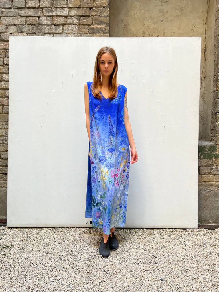 Viscose Maxi Dress"Wild flowers"
 Maxi dress with a charming print based on the painting "Wild flowers" by Ukrainian artist Kateryna Bilokur.  