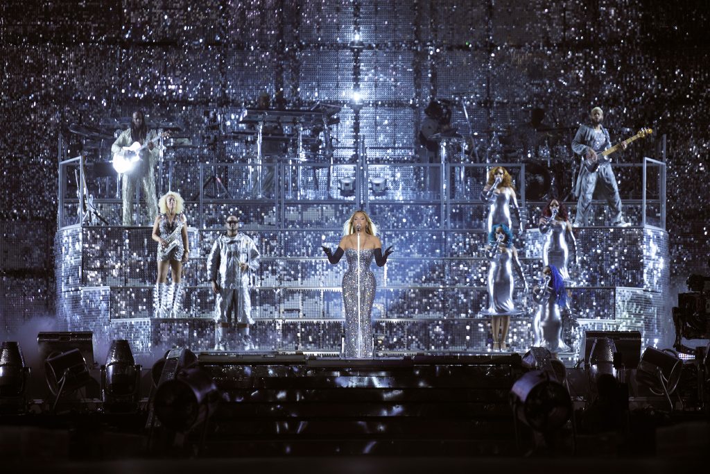October 1, 2023 - Kansas City, Missouri - Arrowhead Stadium. Beyoncé is quite the vision in Balenciaga for the opening of her last show of the RENAISSANCE WORLD TOUR. Styled by Shiona Turini. Jewelry by Tiffany & Co. Hair by Neal Farinah and makeup by Rokael Lizama. Photo © RENAISSANCE WORLD TOUR. Photographer: Julian Dakdouk.