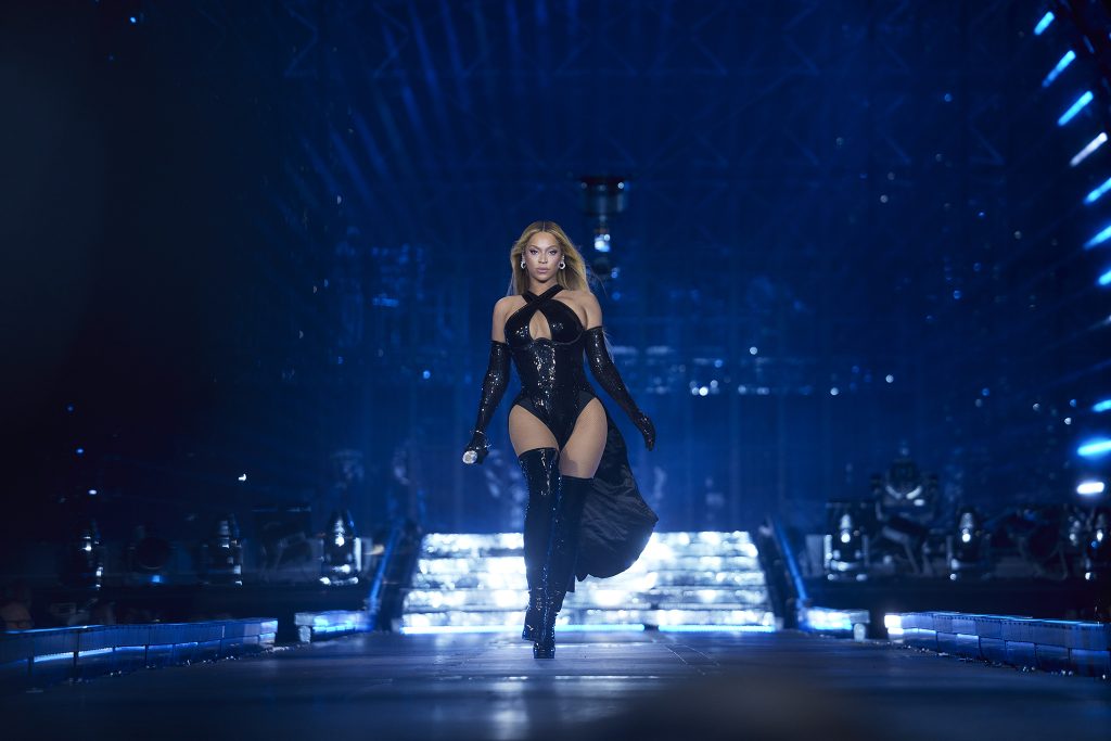 October 1, 2023 - Kansas City, Missouri - Beyoncé mesmerized fans on stage by debuting an all-black Atelier IVY PARK look, during her close-out RENAISSANCE WORLD TOUR 2023 show. Styling: Karen Langley, Shiona Turini and Brittany Jones. Hair: Neal Farinah.  Makeup by Rokael Lizama. Director of Technical Execution: Tim White. Photo © RENAISSANCE WORLD TOUR. Photographer: Julian Dakdouk
RIGHTS GRANTED FOR USE OF THIS PHOTO IN CONJUNCTION WITH COVERAGE OF THE RENAISSANCE WORLD TOUR. NO OTHER USE OF THIS PHOTO IS APPROVED. USED BY PERMISSION. 