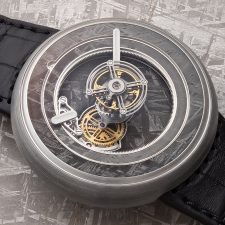 Kross Studio Reveals Unique KS 05 Titanium Black Meteorite Model
