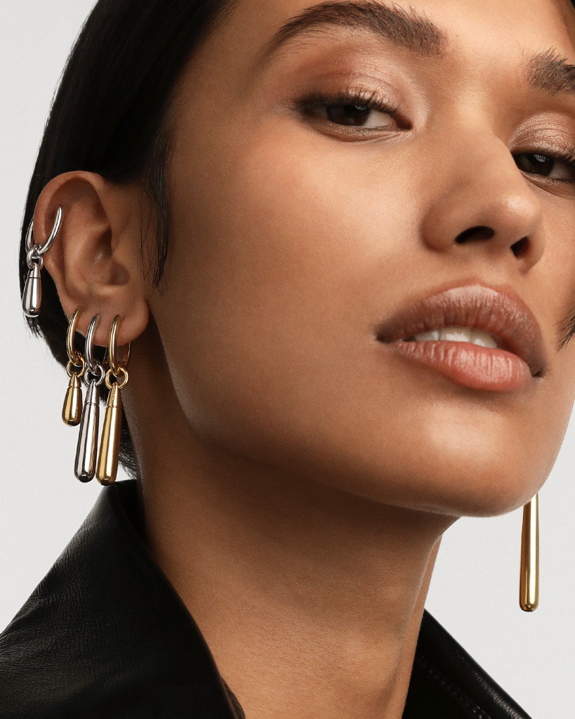 Barcelona-based jewelry brand, PDPAOLA presents its latest launch: The Icons - an exclusive collection based on unique pieces that unlock a new jewelry language.