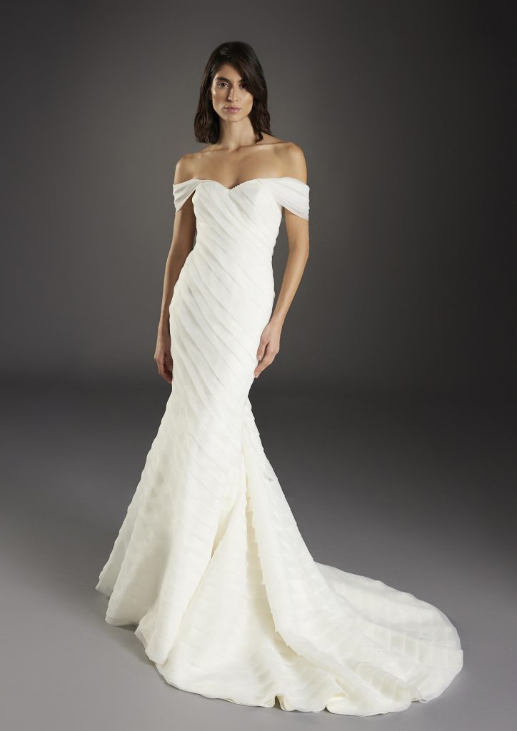 Atelier Pronovias' Bridal 2025 Preview Collection - Dress: Montaner