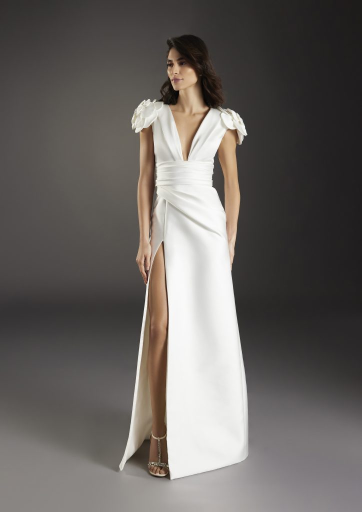 Atelier Pronovias' Bridal 2025 Preview Collection - Dress: Vella