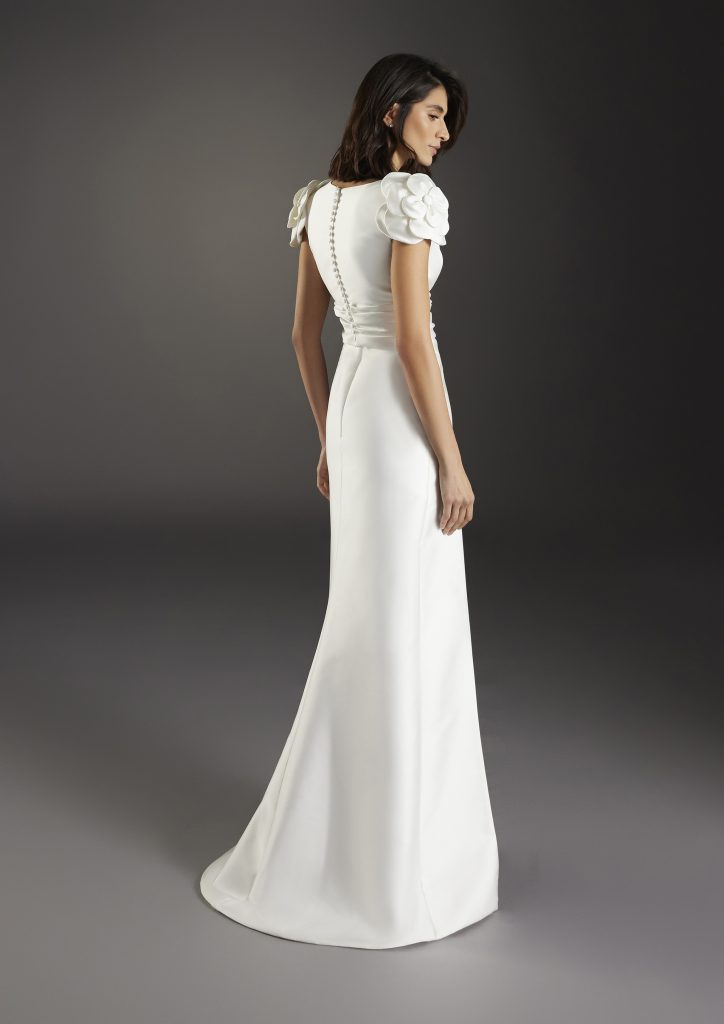 Atelier Pronovias' Bridal 2025 Preview Collection - Dress: Vella