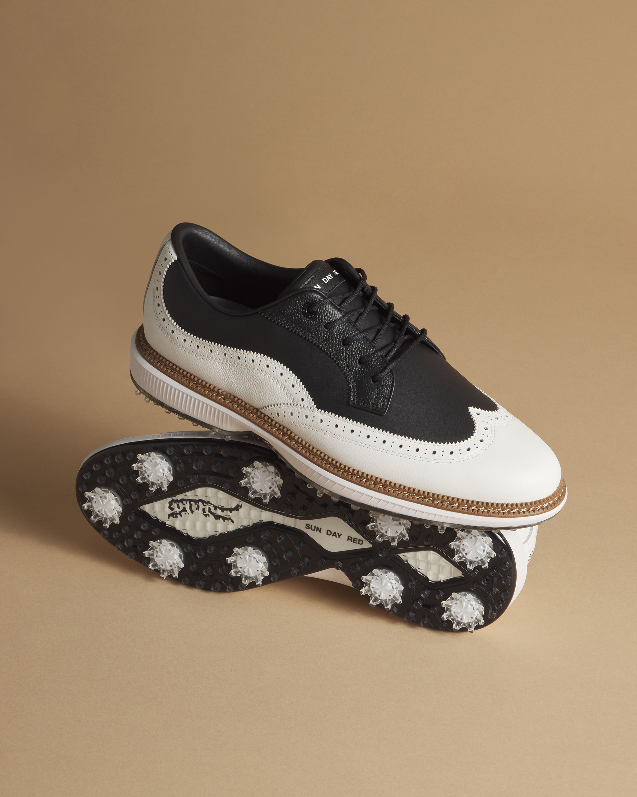 Pioneer Magnolia "Spectator" Golf Shoe, Black/White