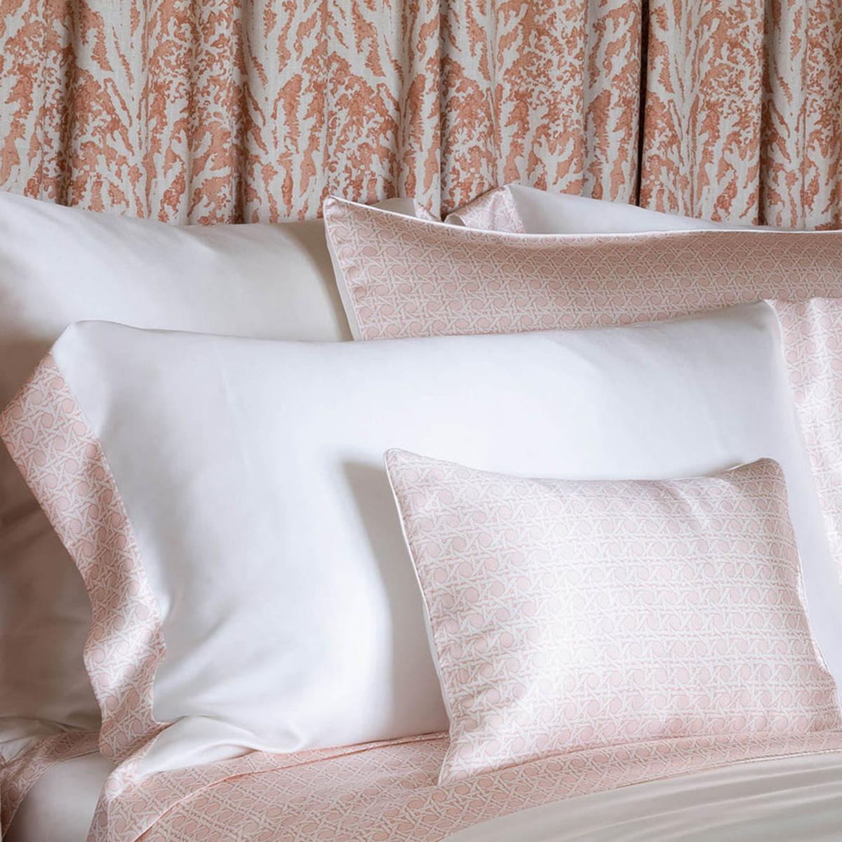 Rattan Pink Silk Oxford Pillowcase
Treat yourself to this Rattan Pink
Pillowcase made from 100% mulberry silk. It is proven that silk is the best natural way to care for your hair and skin, reducing friz and regulating your temperature as you sleep. More than anything, this pink silk pillowcase is incredibly soft and irresistibly comfortable!