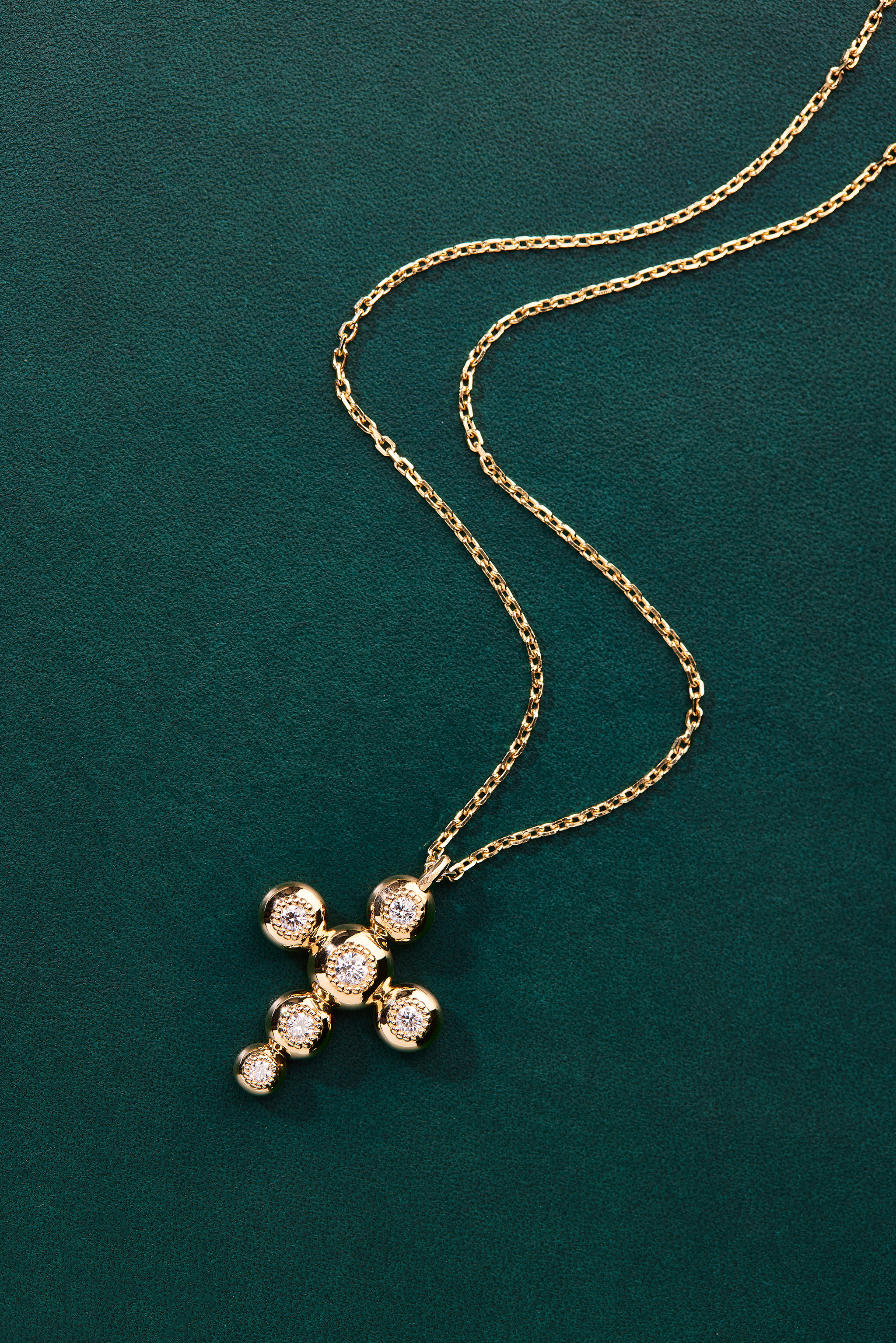 Circle of Blessings, Cross Pendant in 18k Gold with Diamonds
Photography by Ben Pigao, courtesy of Bible Club