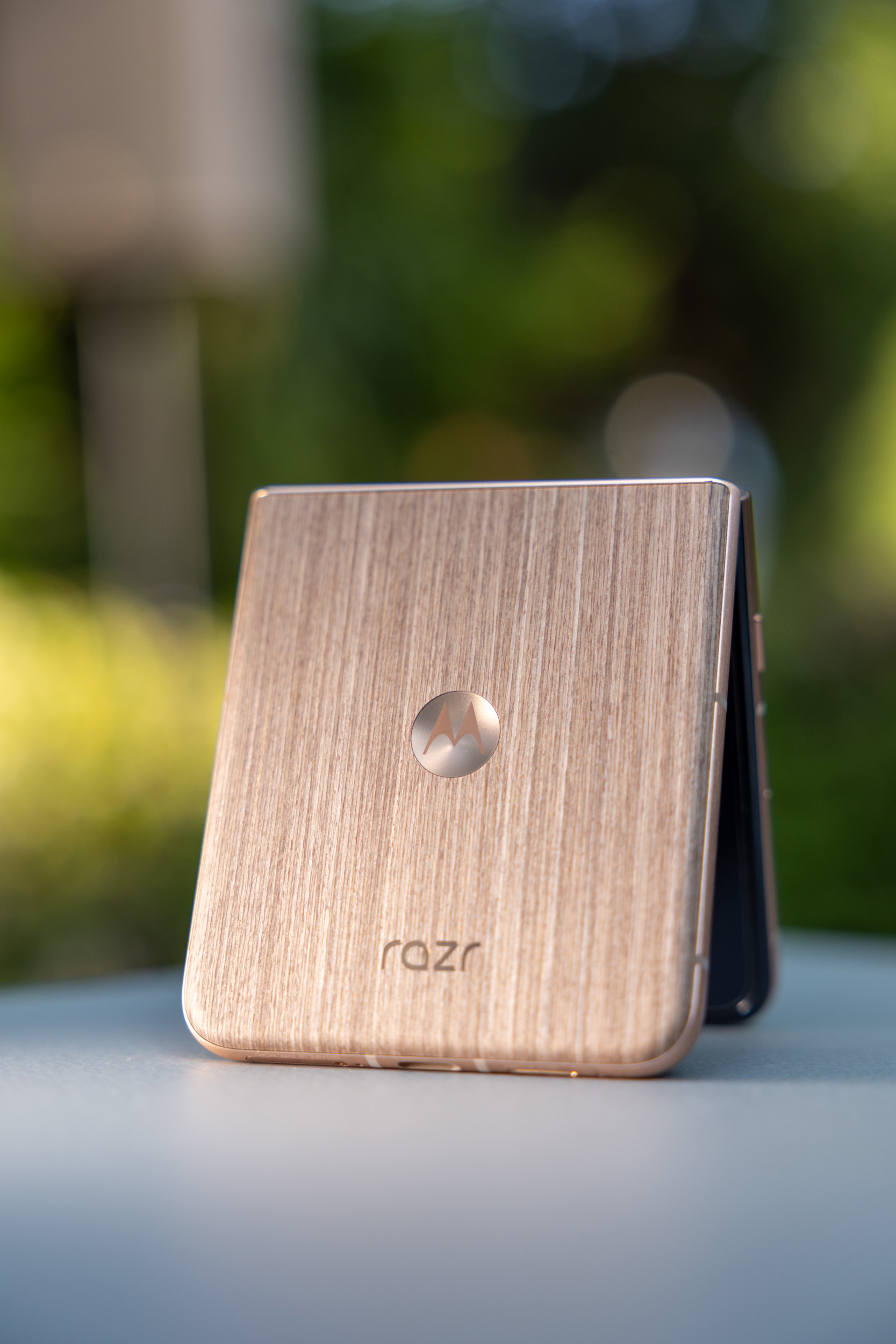 Motorola's latest razr collection was showcased at the Cannes Lions Pantone + Motorola Dinner
Photo by Benoit Galera, courtesy of Pantone