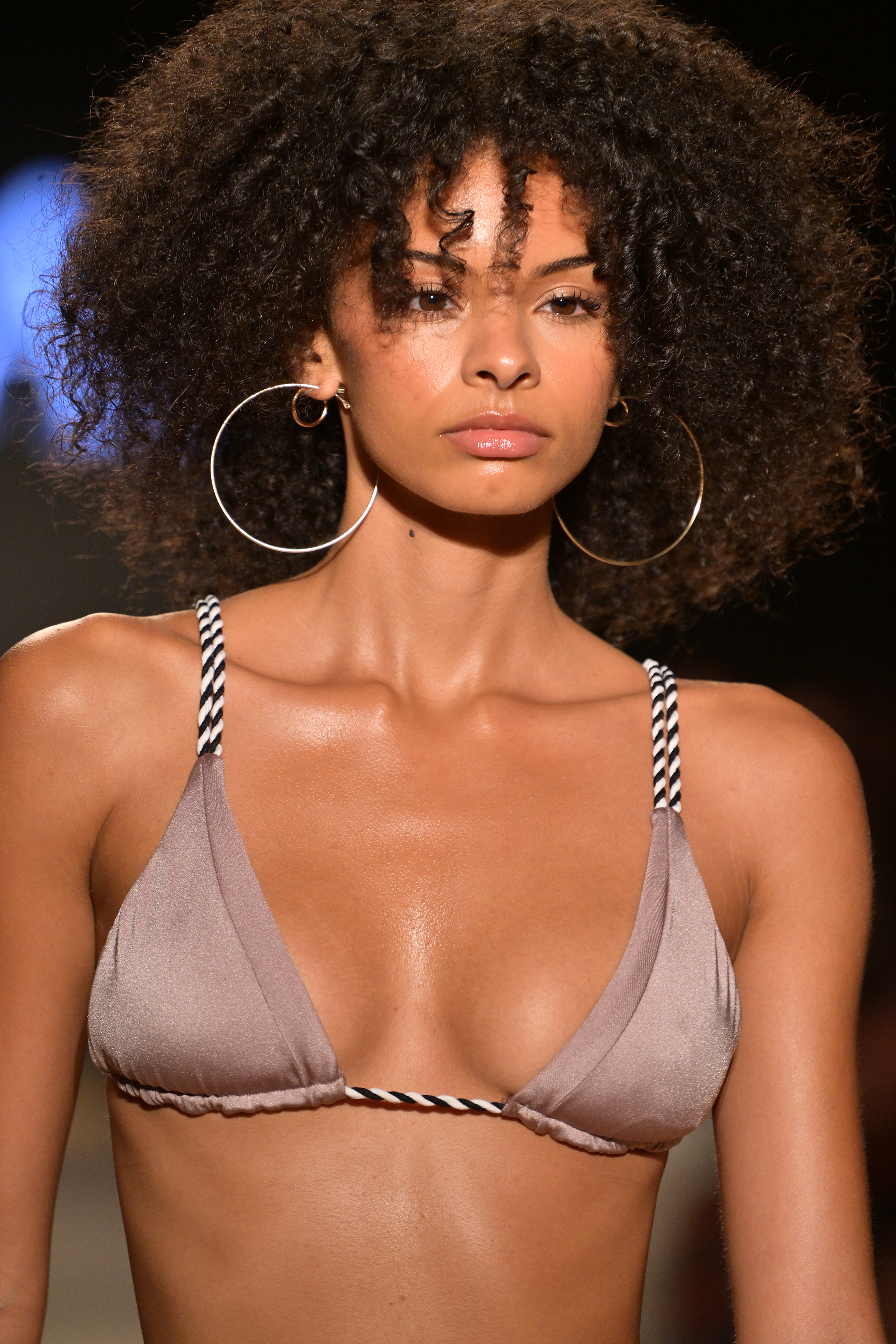 A model walks down the runway at the VOGUE Mexico and Latin America Fashion Show.