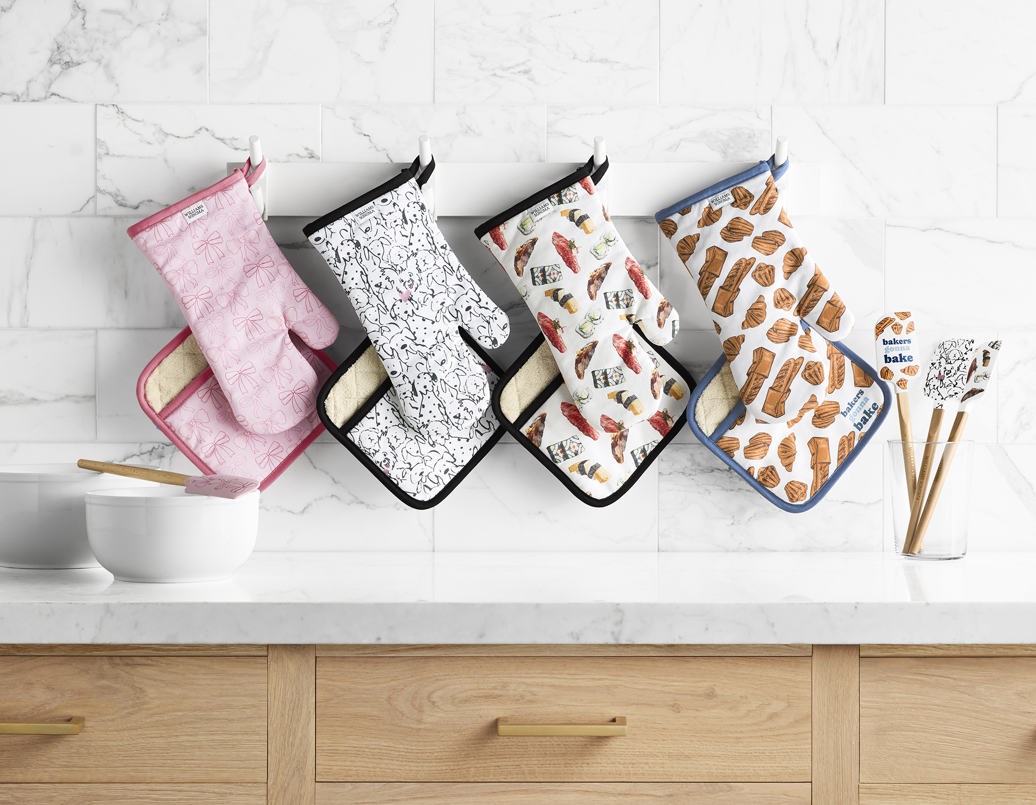 Williams Sonoma x No Kid Hungry® Oven Mitt & Potholder Sets and Tools for Change Spatulas with Wood Handles