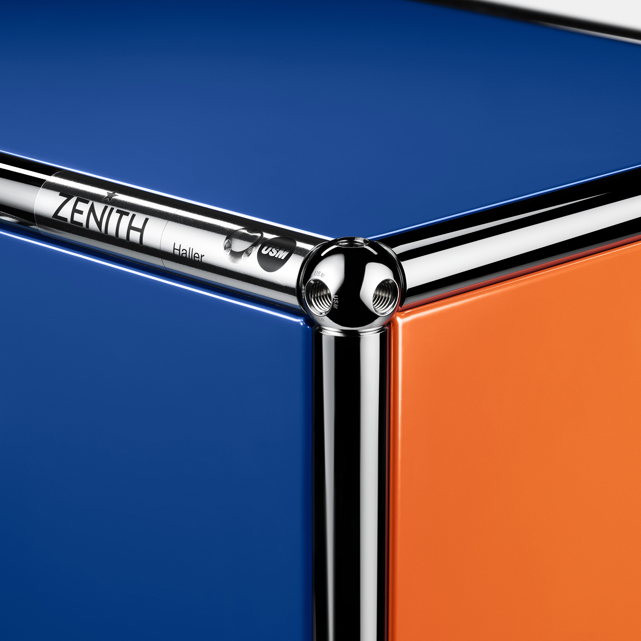 USM Haller Timepiece Chest
The USM Haller modular furniture system is based on an elegant and ingenious ball joint, patented in 1965, that enables steel modules to be adapted and reconfigured to meet different needs.