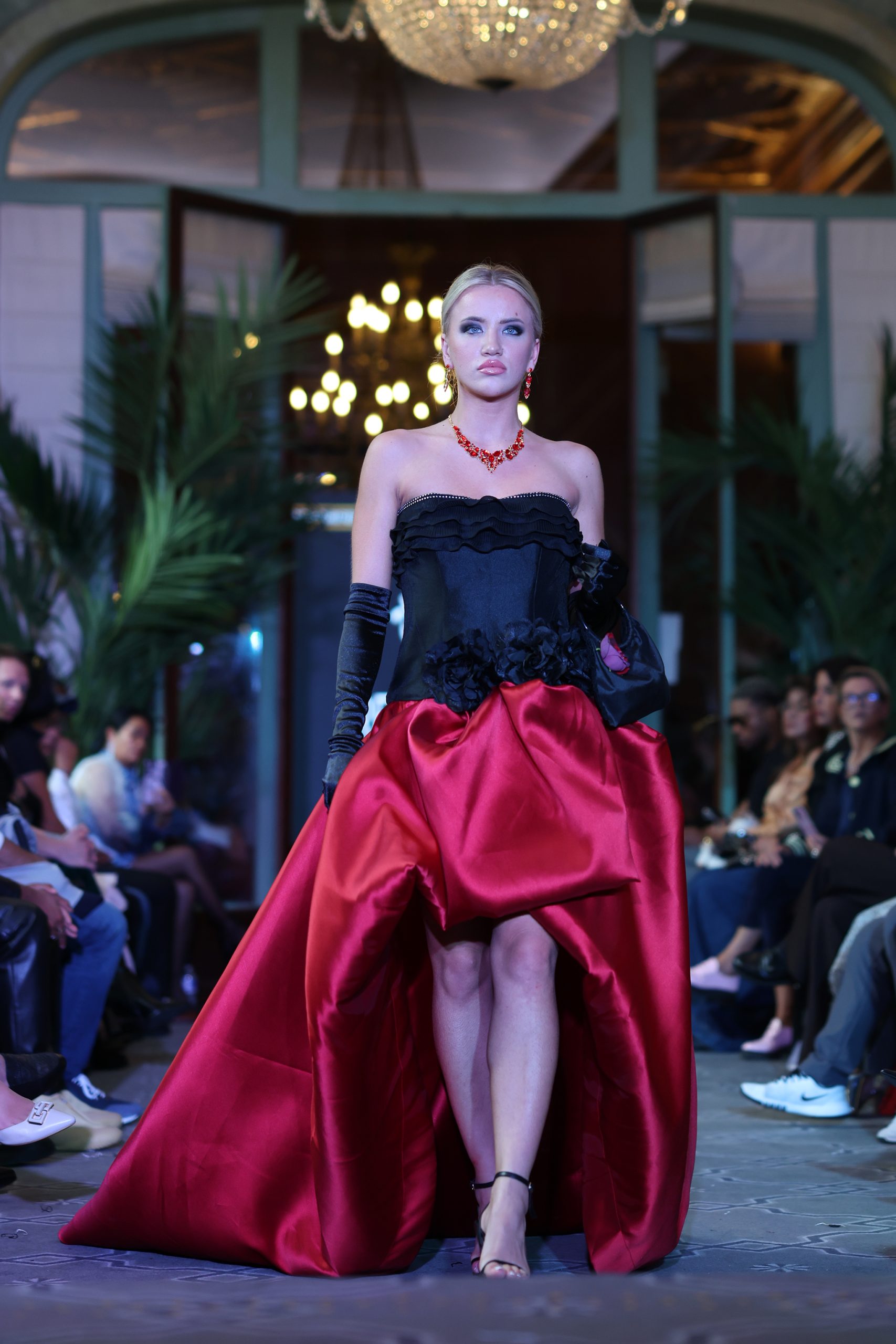 Paula Jane, Model from Ireland, wears a couture gown for Marjorie Renner on the Runway at Paris Fashion Week on October 5th at Global Glam Fashion Runway Show. Photography by @mari.photo.paris on assignment for Paris Runway Official @parisrunwayofficial