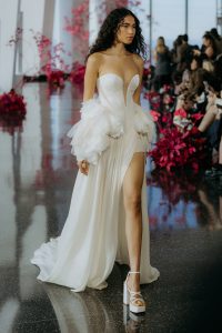 WONÁ Concept & Eva Lendel Bridal Collections